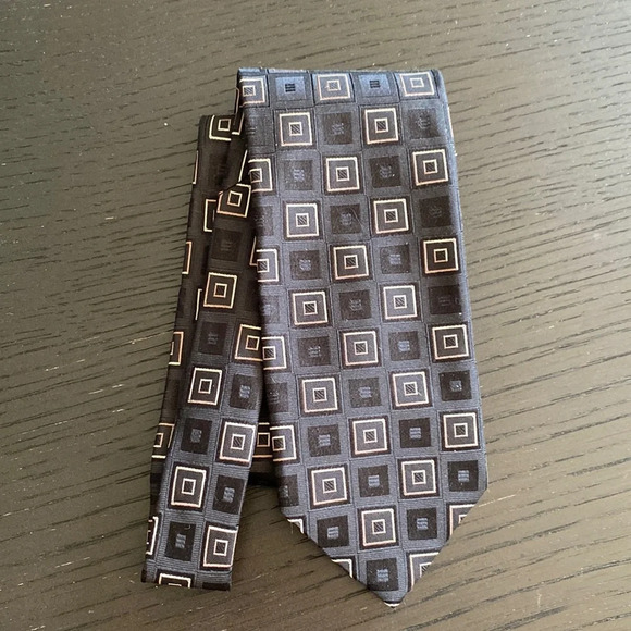 Joe Joseph Abboud Men’s Tie Square Pattern Silk - Picture 1 of 3